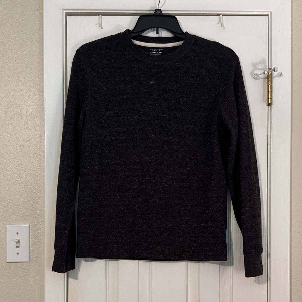 American Eagle Outfitters Charcoal Thermal Shirt